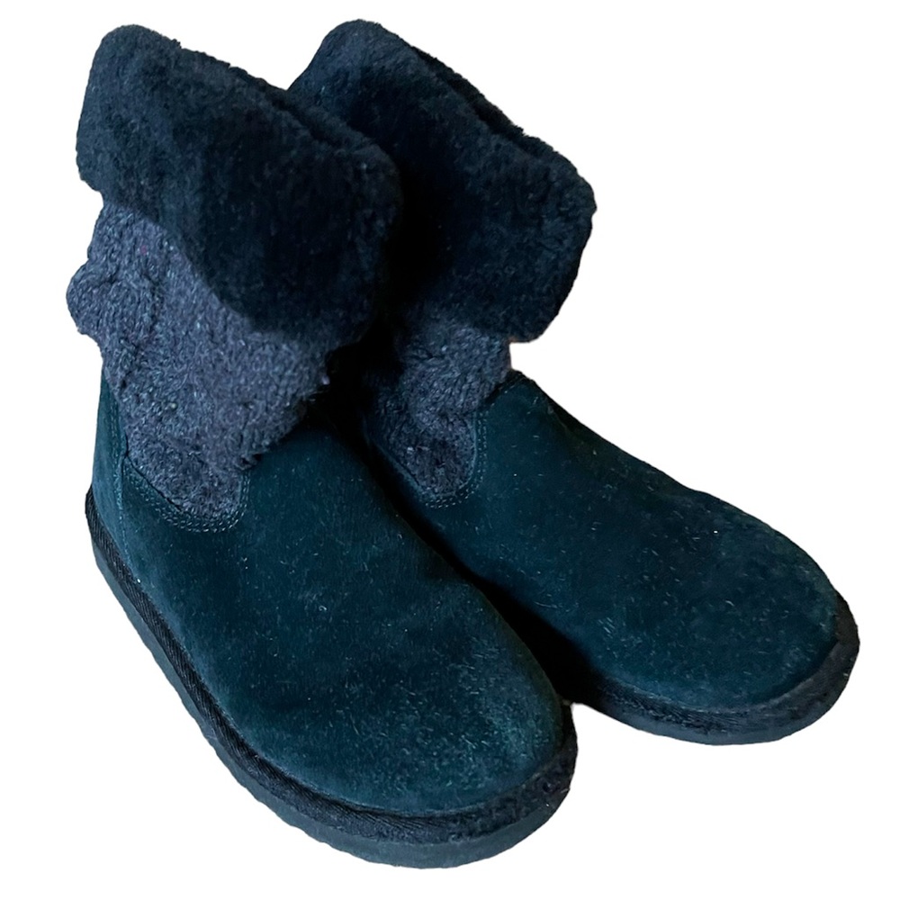 UGG knit boots kids Size 1